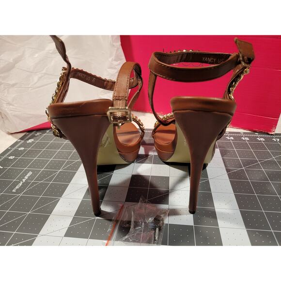 Yancy brown by shoedazzel - Picture 4 of 11